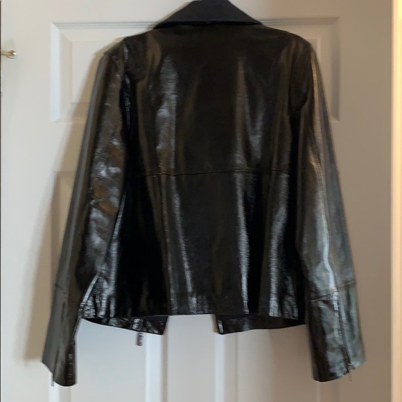 NEVER WORN - Leather Jacket - Picture 5 of 9